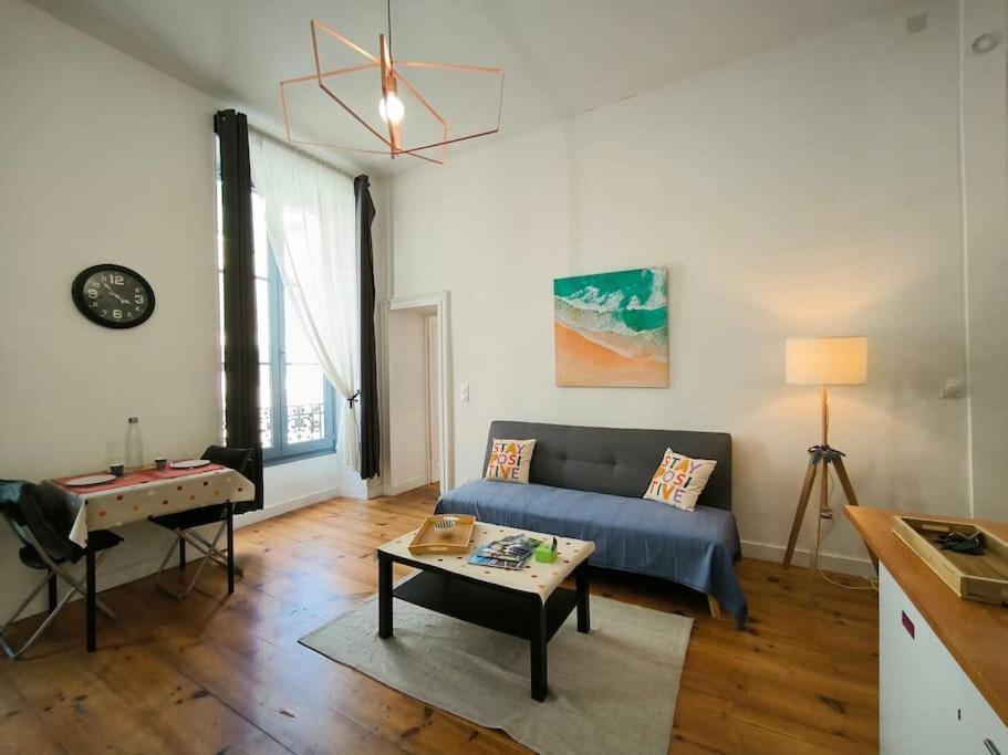 Appartement Bel Appt-quartier Des Halles-2 Pers-animal Accepte